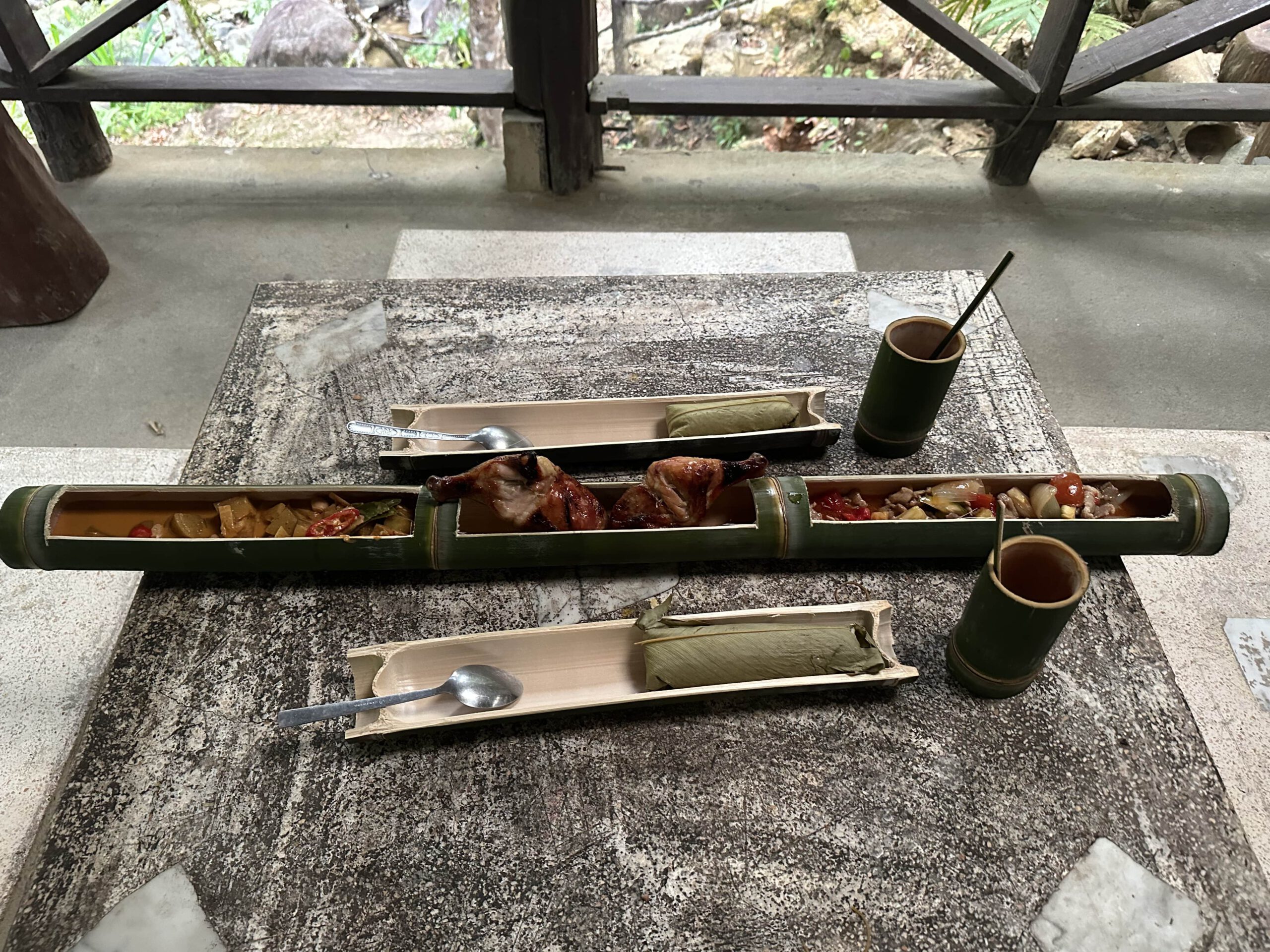 Essen im Khao Sok National Park