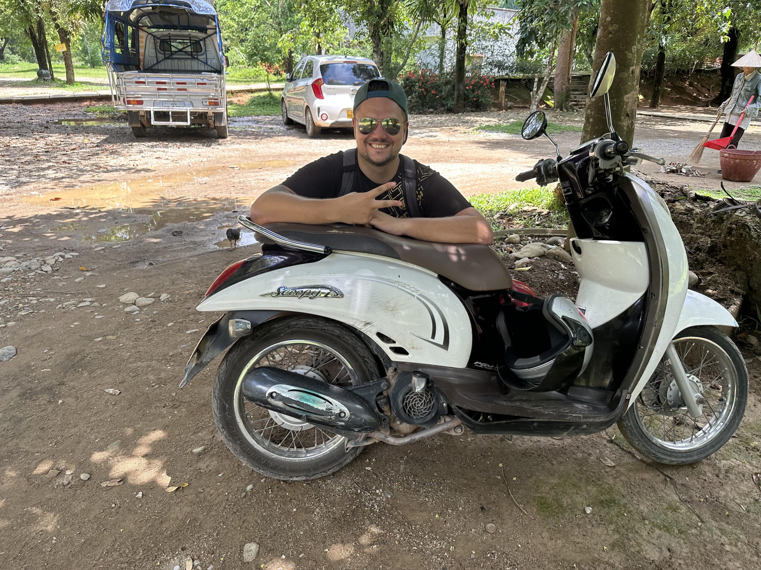 Reise durch Laos Roller